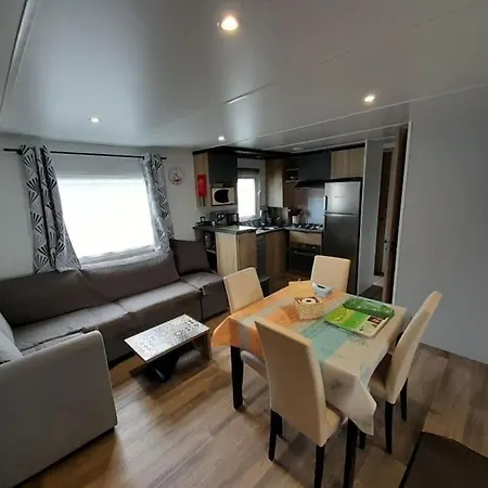 Lägenhet 692f Emplacement Luxe A La Reserve 4* Gastes