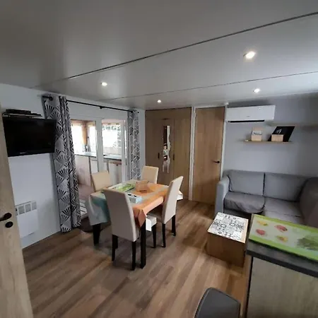 692f Emplacement Luxe A La Reserve 4* Gastes
